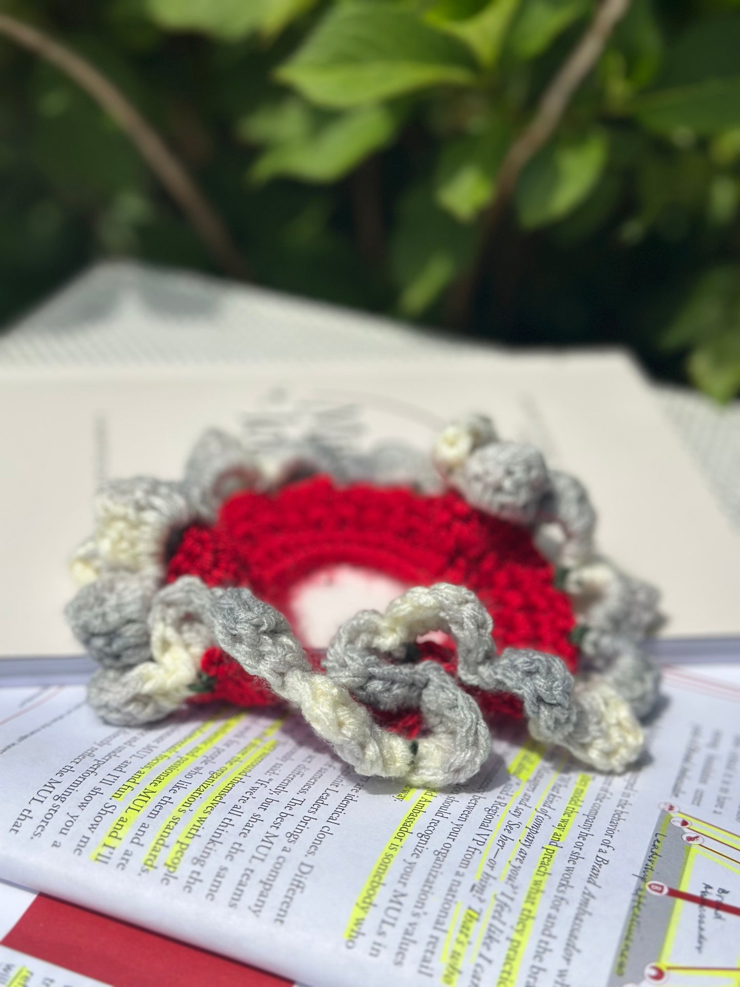Crochet Scrunchies- White-Red