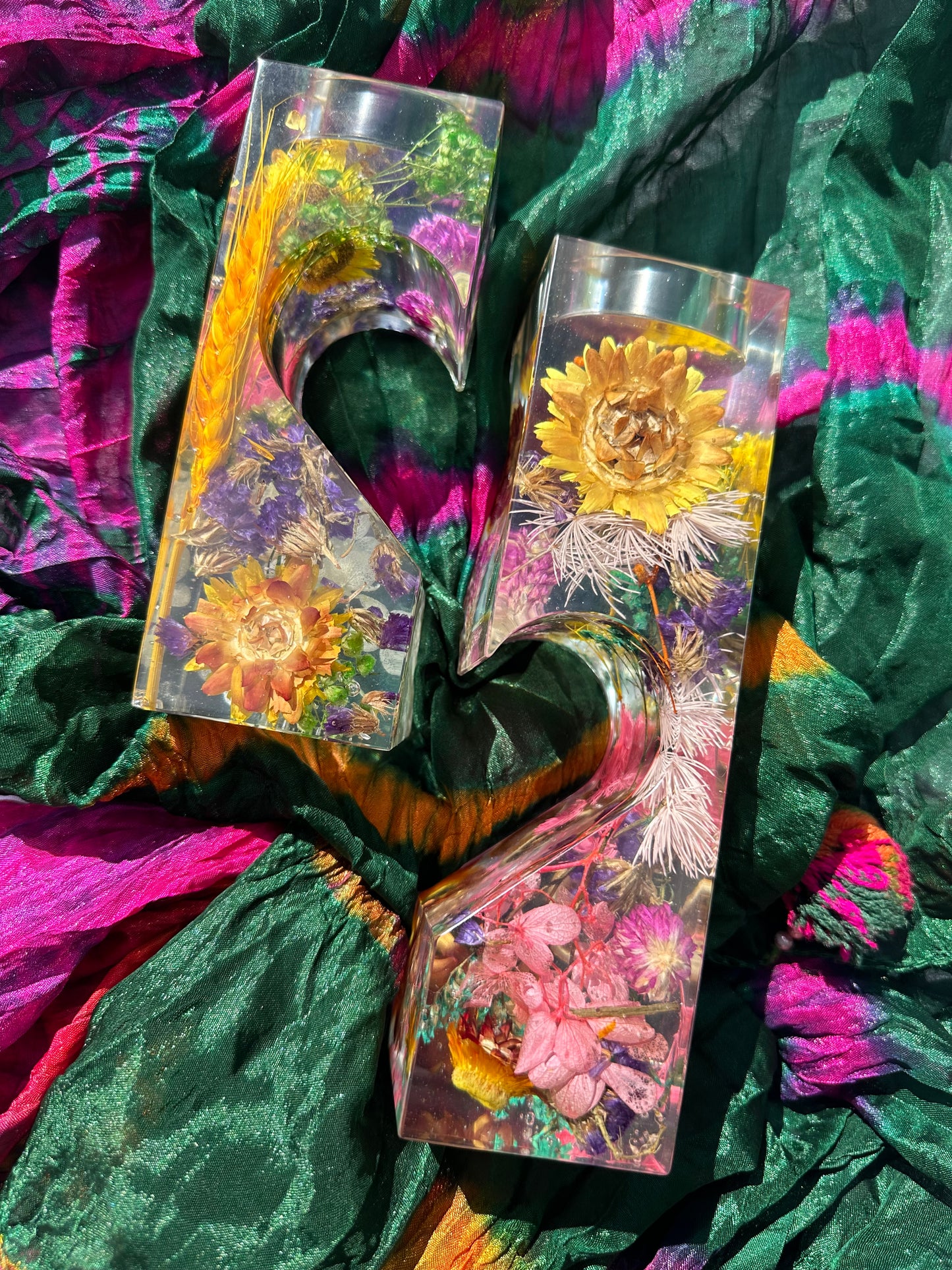 "Floral heart-shaped candle holder: A captivating centerpiece."