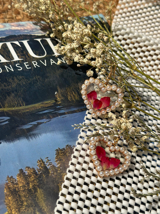 Rose Pearl Earrings